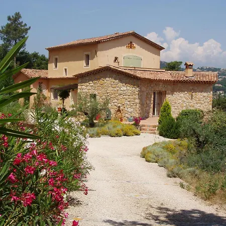 Un Petit Paradis En Provence Fréjus